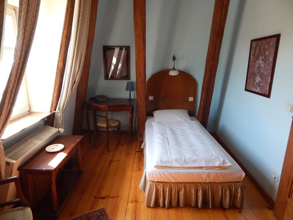 Hotel Alte Foersterei Kloster Zinna Extérieur photo